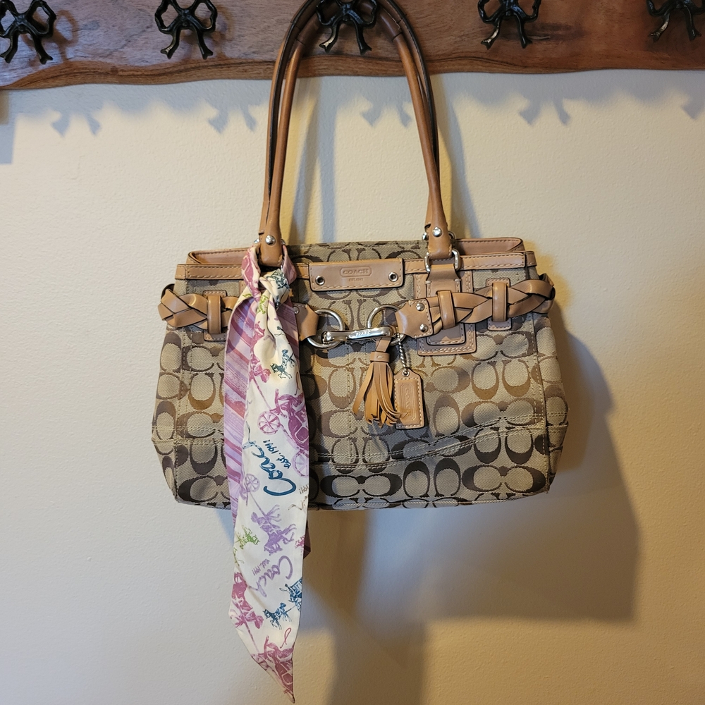 SOLD - Coach 2008 Hampton Signature Shoulder Bag